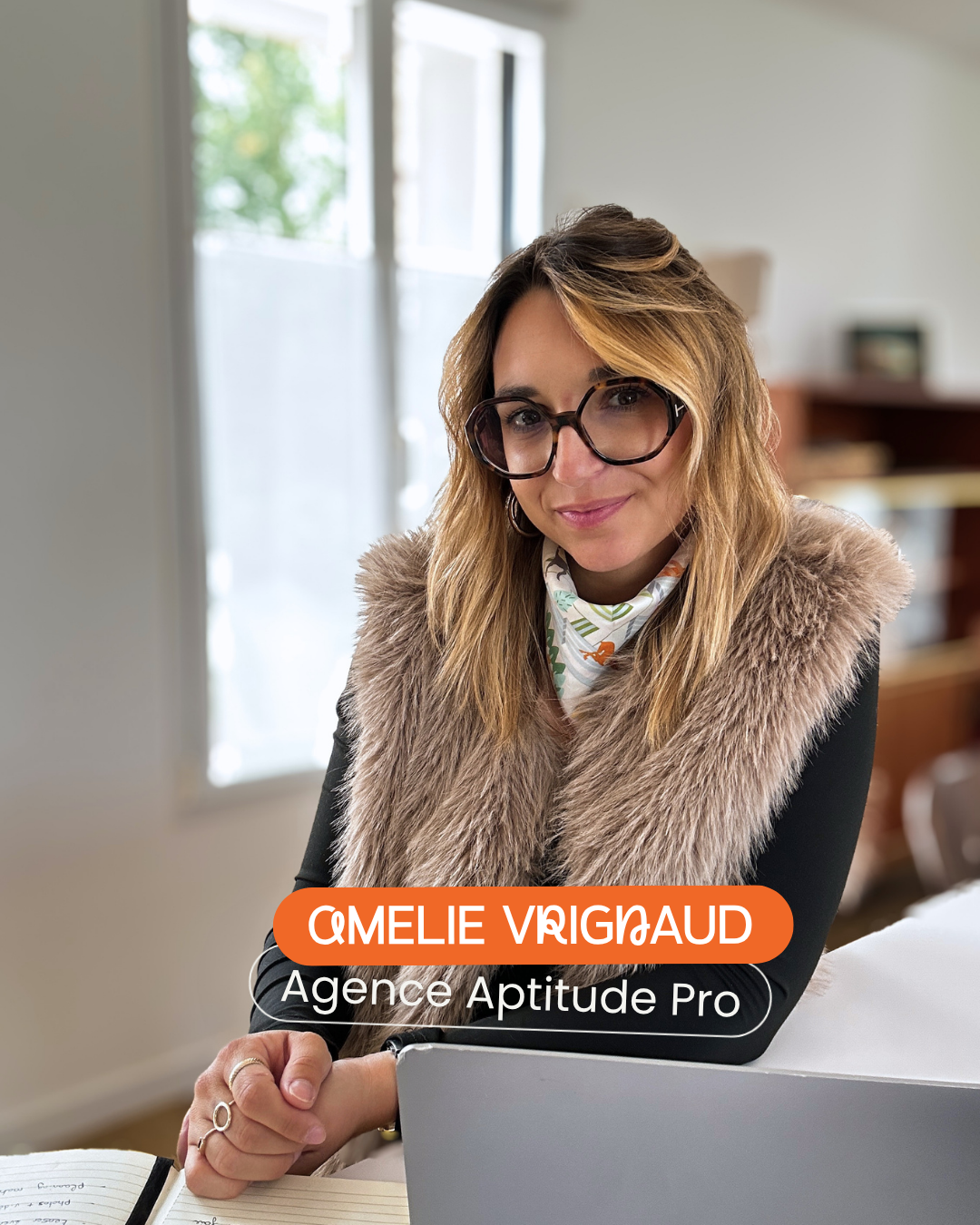 http://Portrait%20d'Amélie%20Vrignaud,%20fondatrice%20de%20l'agence%20de%20communication%20digitale%20Aptitude%20Pro%20en%20Vendée.