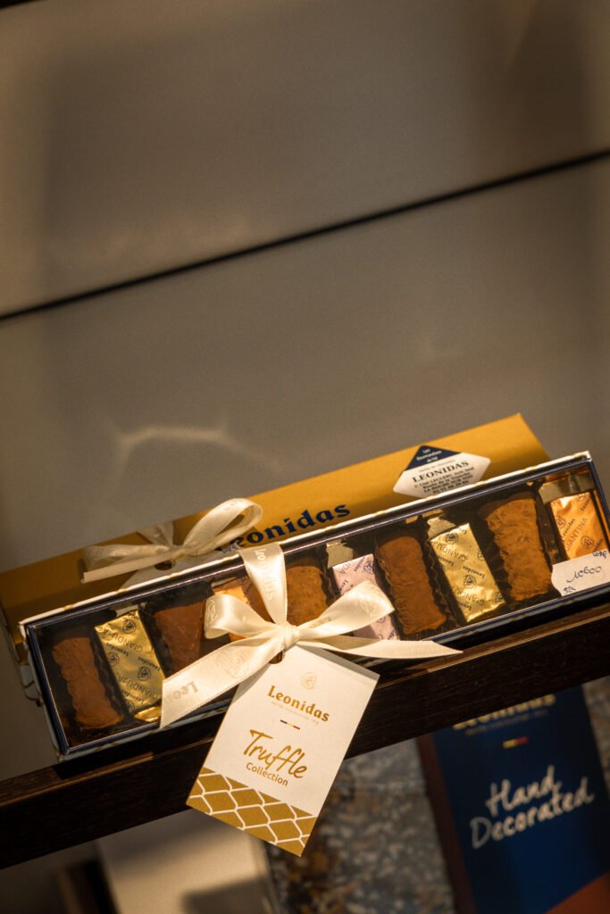 Vitrine de chocolats Léonidas